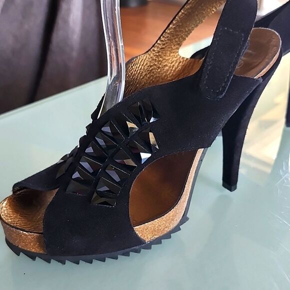 Pedro Garcial Heels - Picture 6 of 13